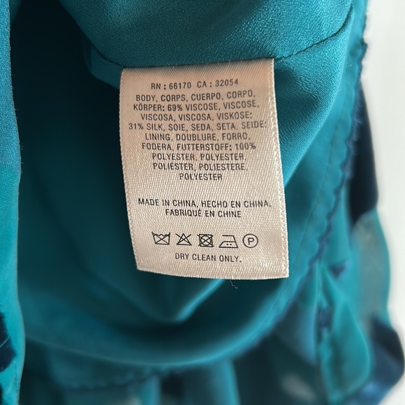 Velvet star Anthro skirt - Picture 3 of 4